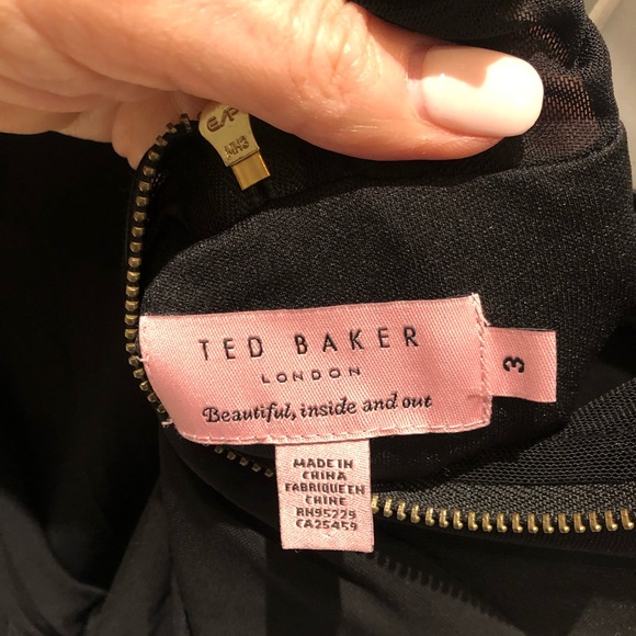 Yes baker evening dress - Picture 3 of 6